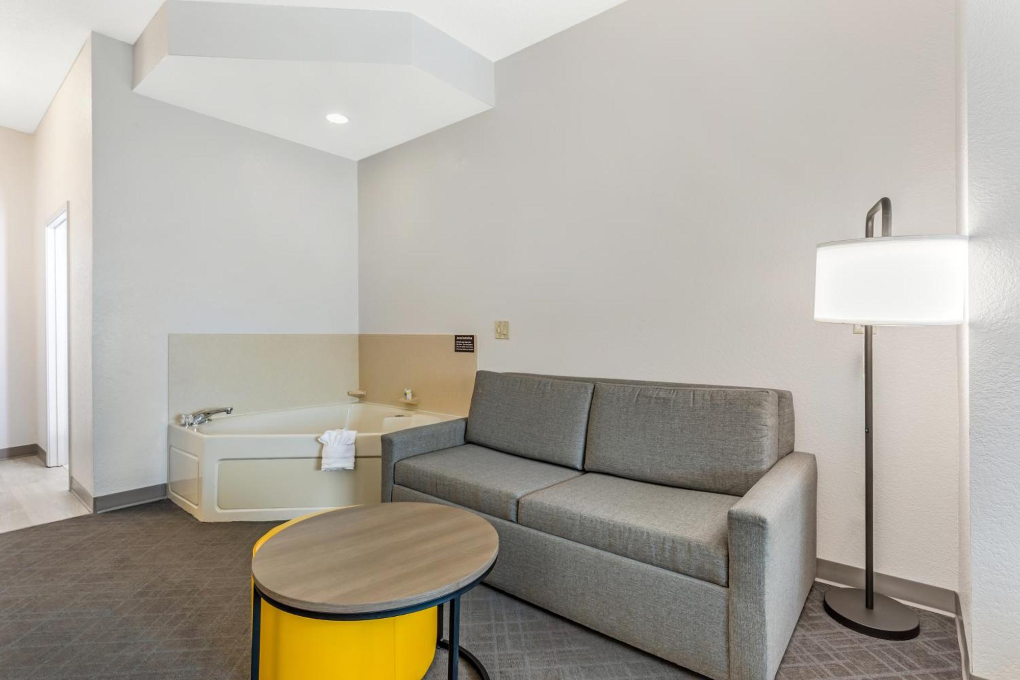 Comfort Suites Nacogdoches Εξωτερικό φωτογραφία